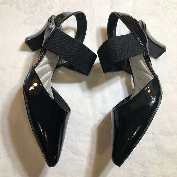 Easy Street Patent Sling Back Black Heels NWOB - Picture 3 of 8